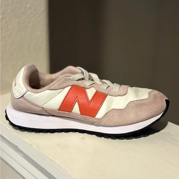 New Balance 237 Pink White Casual Sneaker Toddler Girls Size 13 - Picture 5 of 9